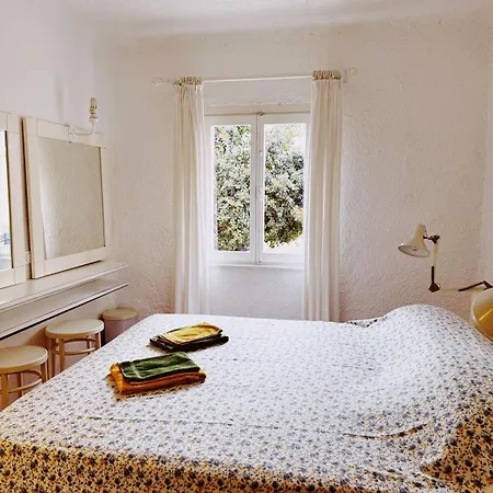 Charming Flat In With Lush Garden! Apartmán Porto Rotondo